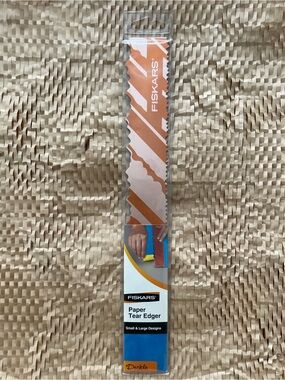 FISKARS Paper Tear Edger Small & Large Designs Deckle